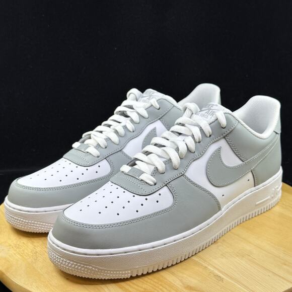 Nike Air Force 1 \'07 Shoes White Light Smoke Grey Men\'s | Size 13 FD9763-101 main image 4